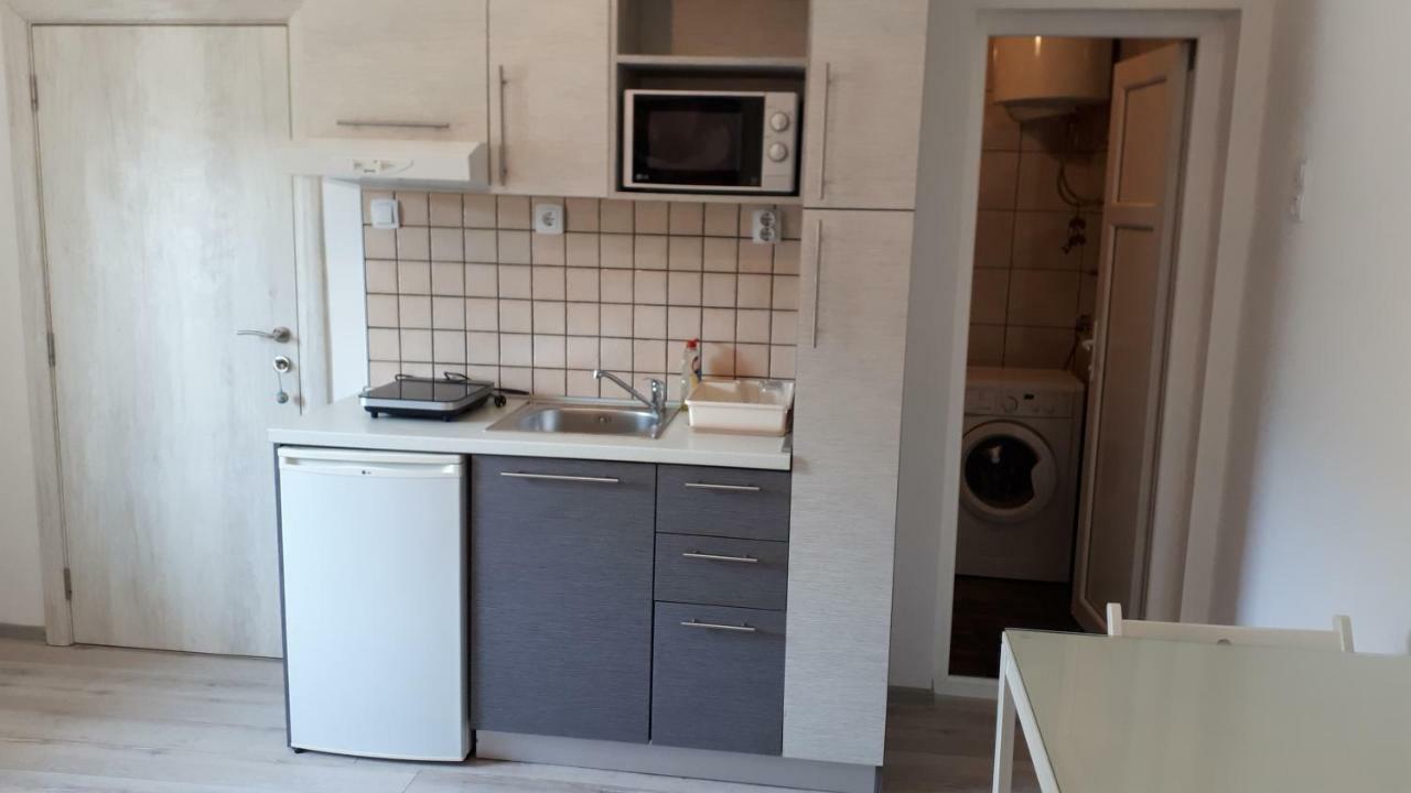 Studio Apartments Ilija Котор Екстер'єр фото